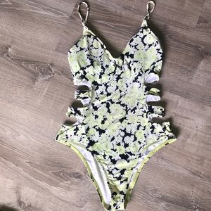 Volcom Juniors One Piece Swimsuit
